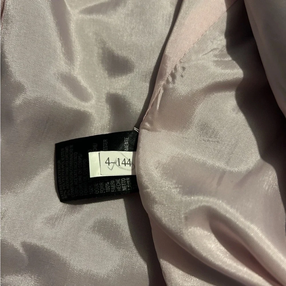 Tahari Arthur S Levine Black Pinstripe Blazer/Pants Suit with White Piping Sz 4 - Picture 7 of 9